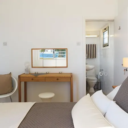 Seafront Haven, Apartament